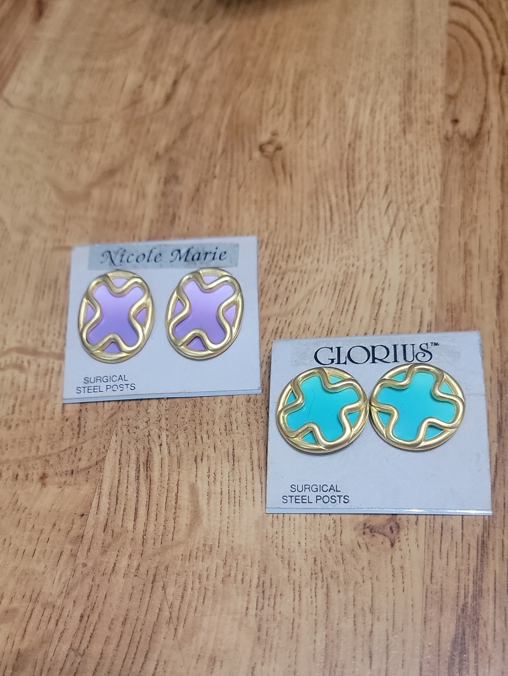 #8 Lot Glorius And Nicole Marie 1990s Vintage Earrings Purple Green